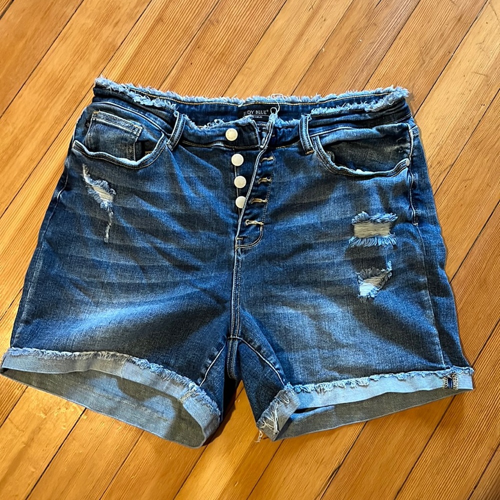 Judy Blue high waisted jean shorts size 2XL
